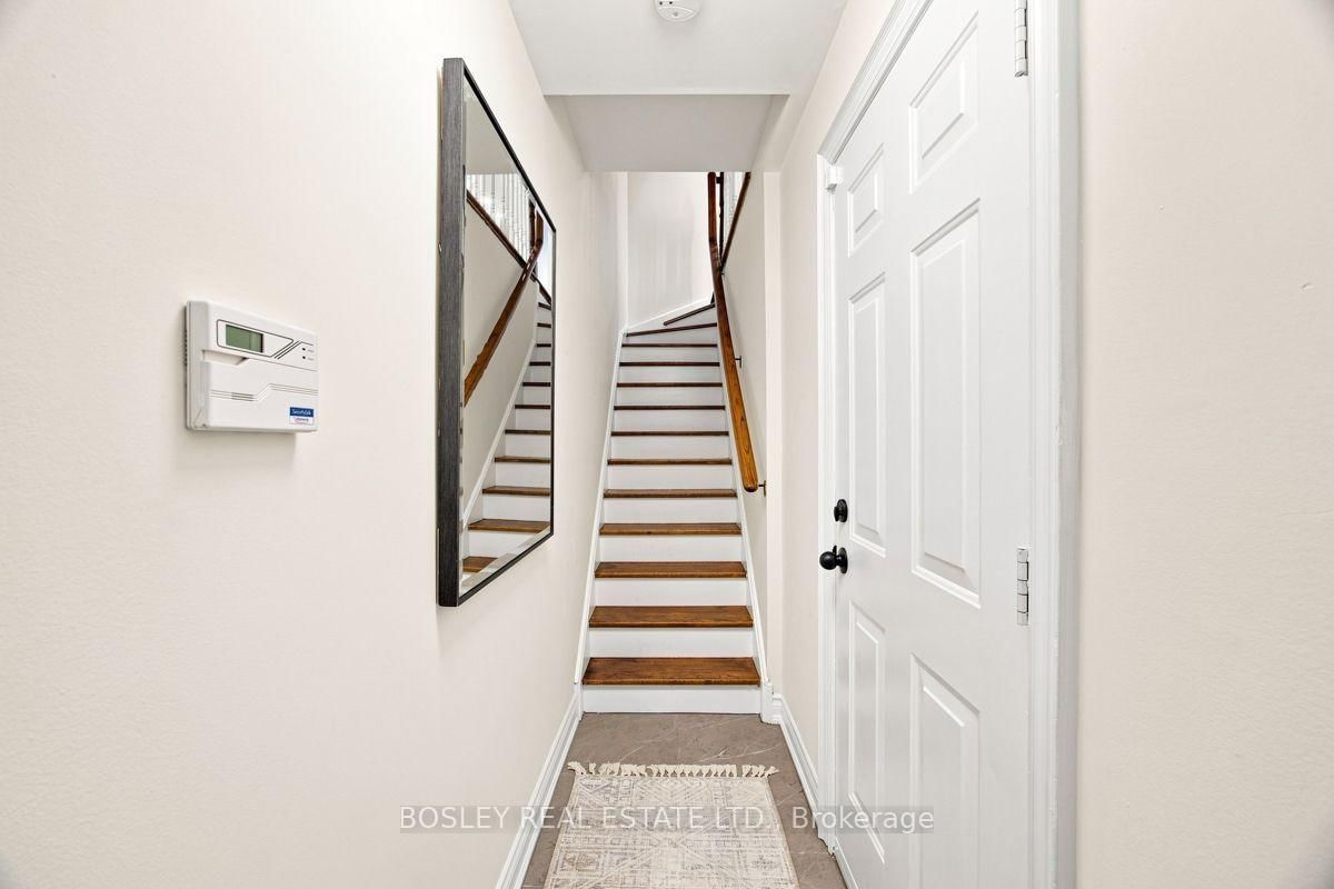 64 Old Mill Terrace • #3 • Toronto, ON photo 42