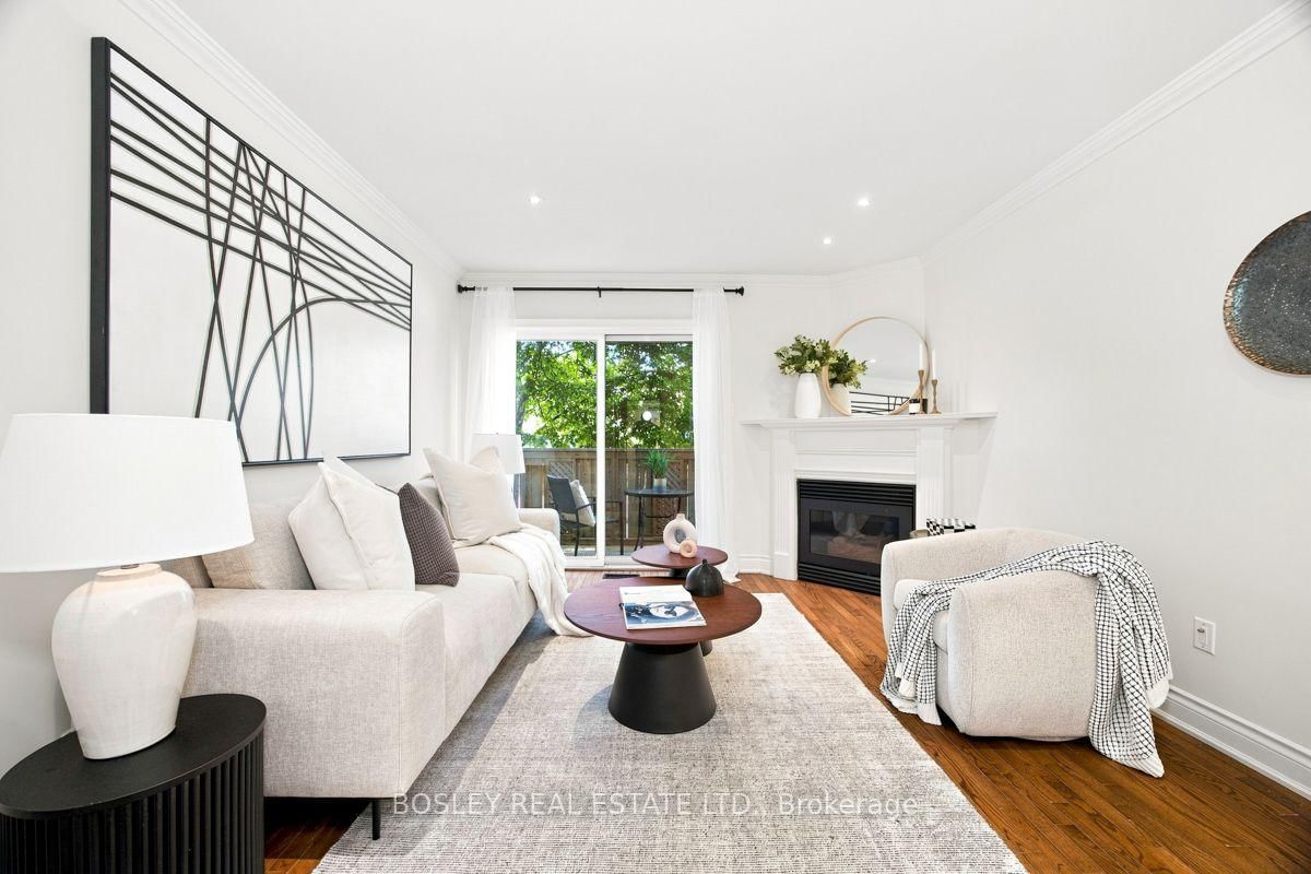 64 Old Mill Terrace • #3 • Toronto, ON photo 5