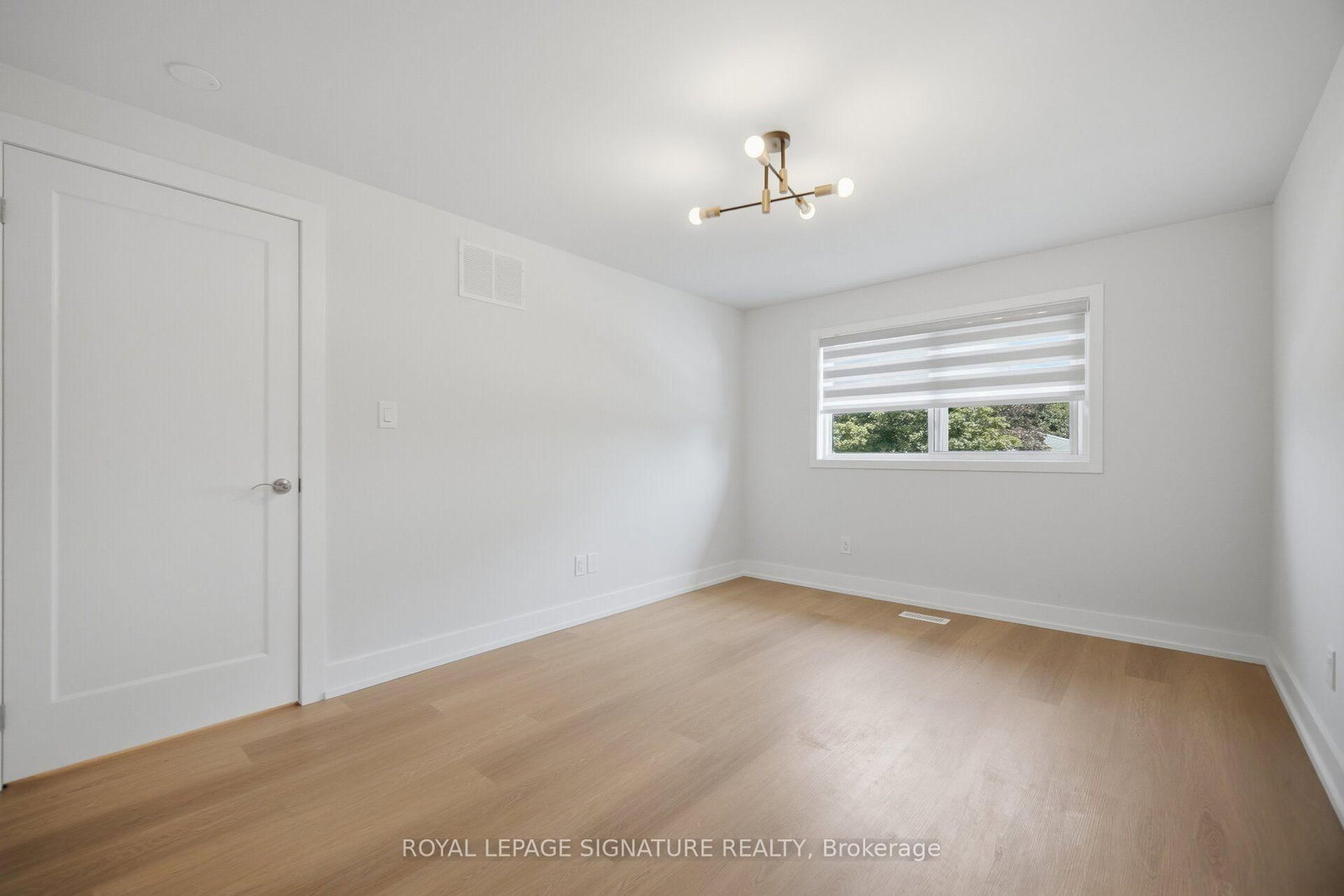 2599 Lundene Road • Mississauga, ON photo 12