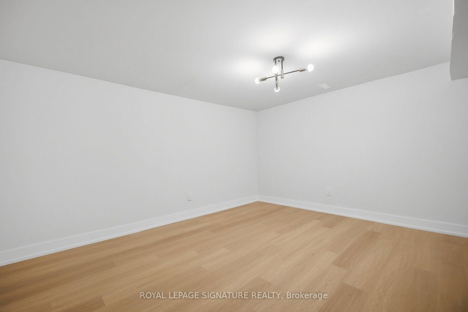 2599 Lundene Road • Mississauga, ON photo 20