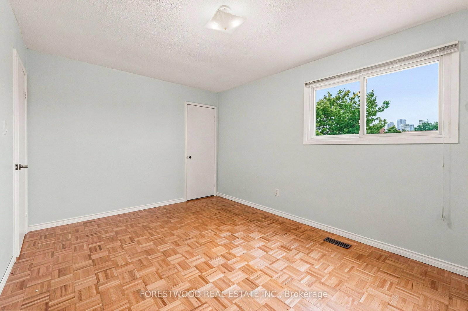 4110 Quaker Hill Drive • Mississauga, ON photo 16
