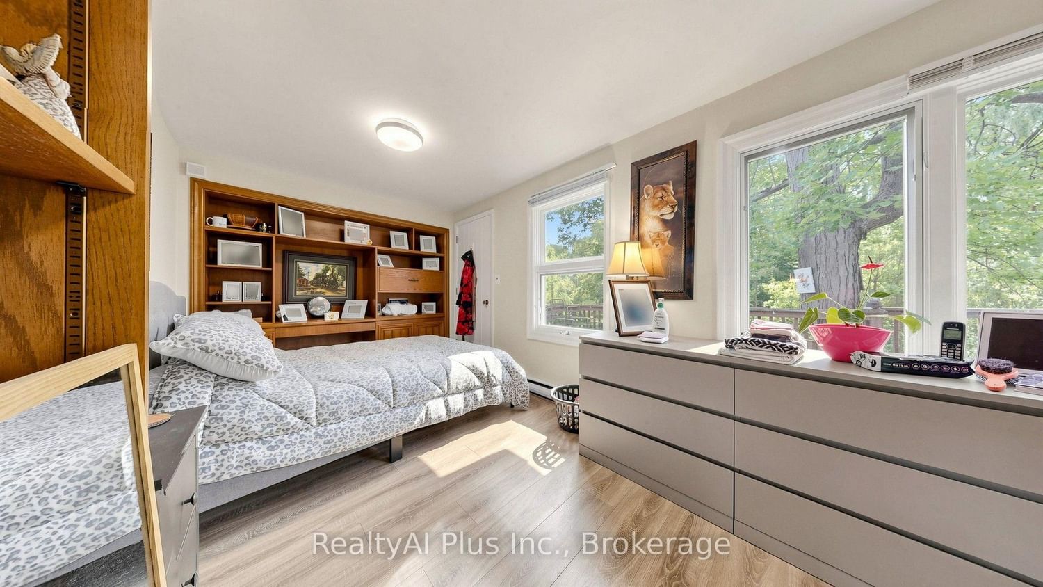 1438 Birchwood Drive • Mississauga, ON photo 13