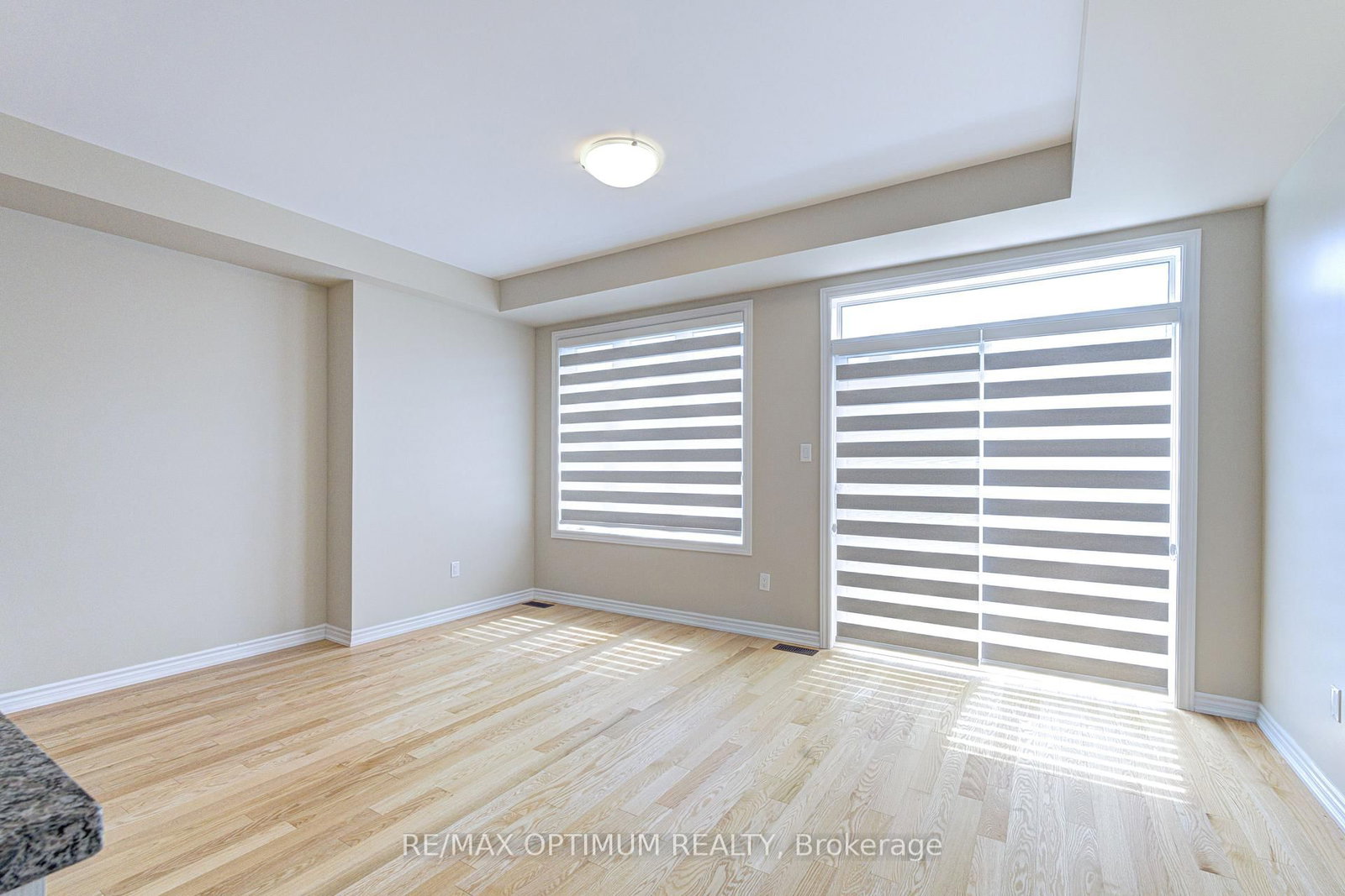 1420 Oakmont Common • Burlington, ON photo 11
