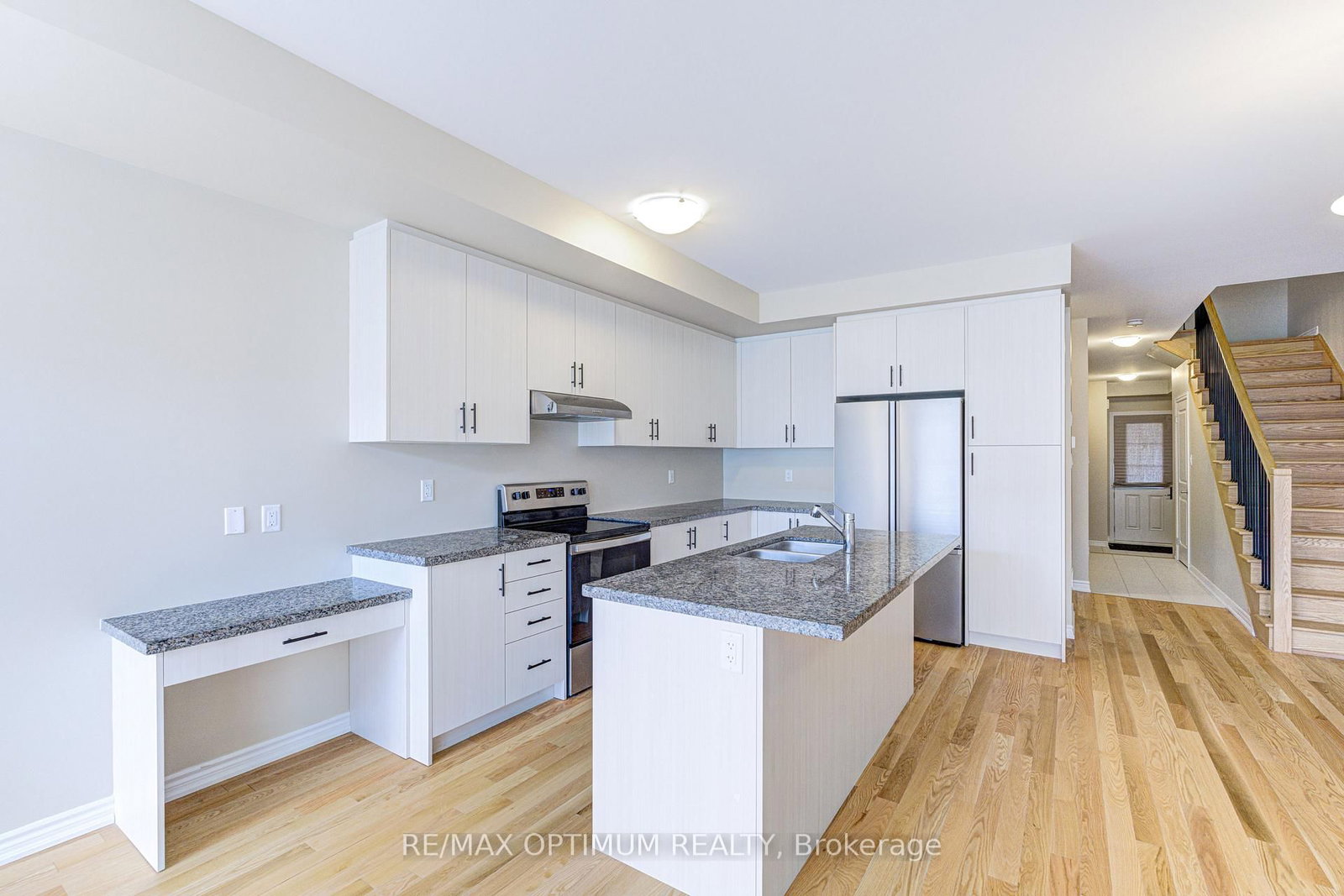 1420 Oakmont Common • Burlington, ON photo 8