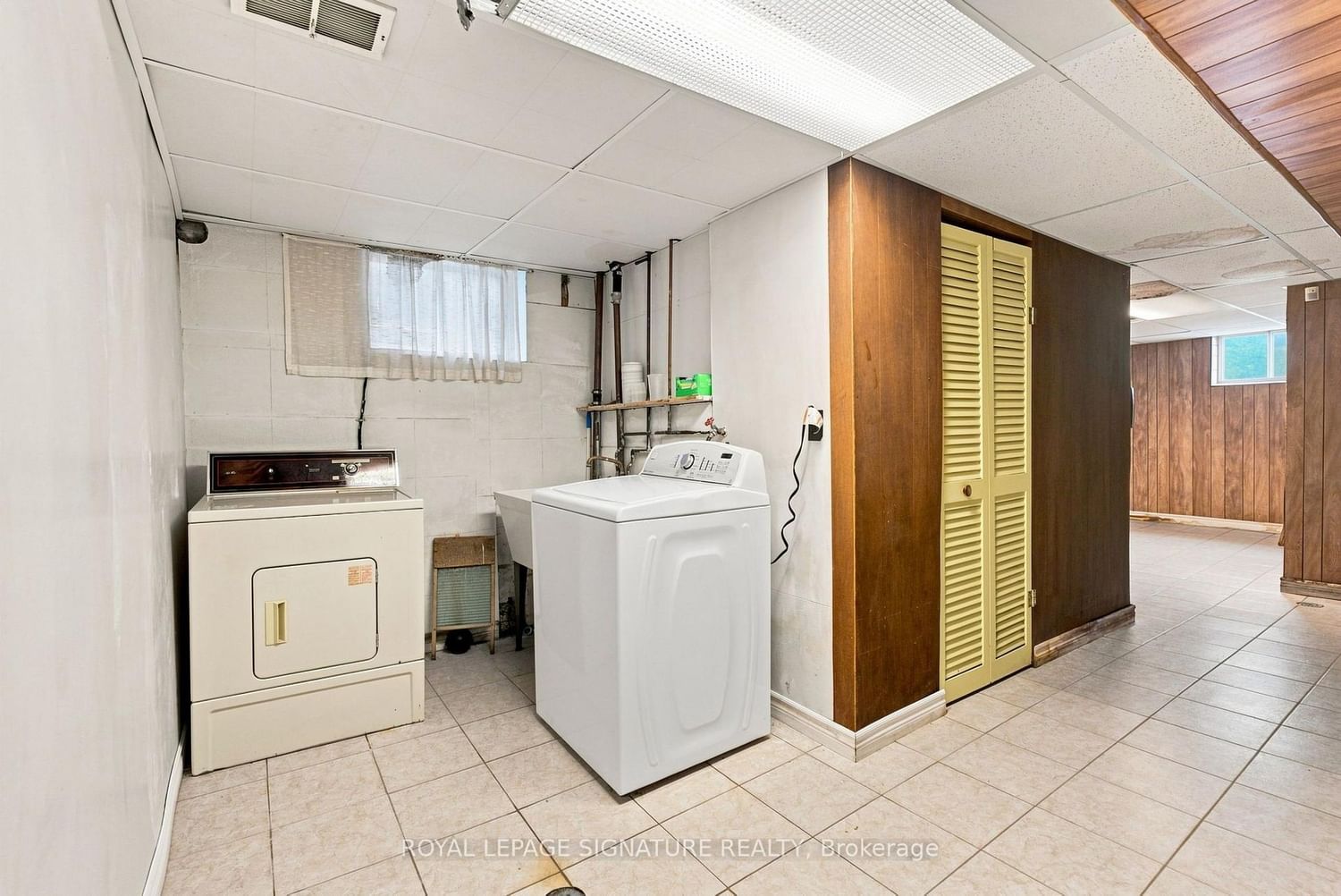 1 Dalegrove Crescent • Toronto, ON photo 34