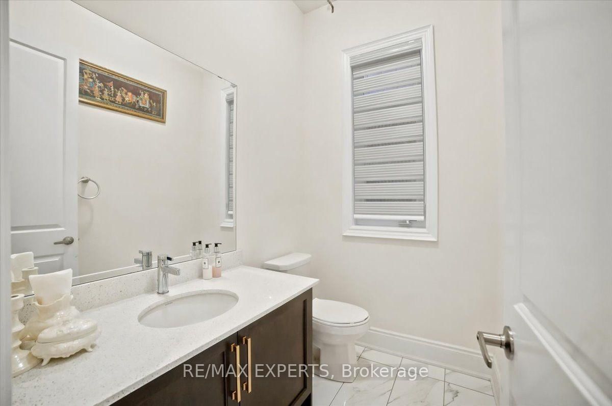 30 Midmorning Road • Brampton, ON photo 12