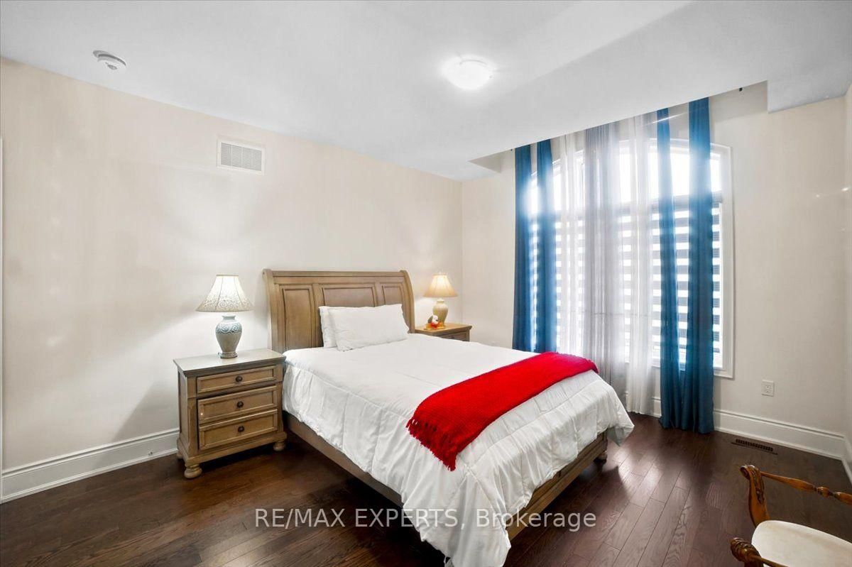 30 Midmorning Road • Brampton, ON photo 13