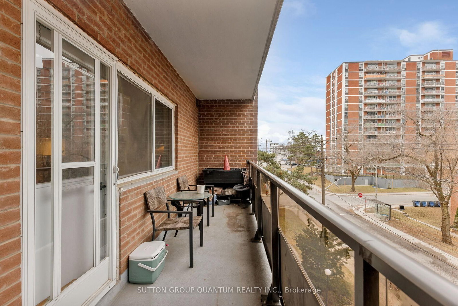 15 Elizabeth Street N • #401 • Mississauga, ON photo 15