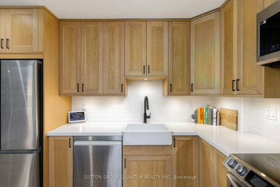 15 Elizabeth Mississauga,ON L5G 2Z3 — Photo 24