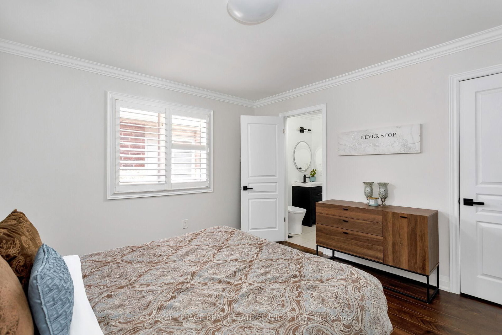 3456 Liptay Avenue • Oakville, ON photo 31