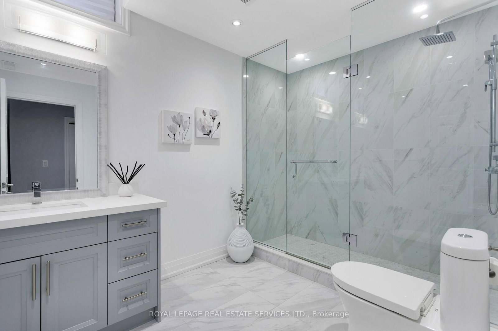 3456 Liptay Avenue • Oakville, ON photo 40