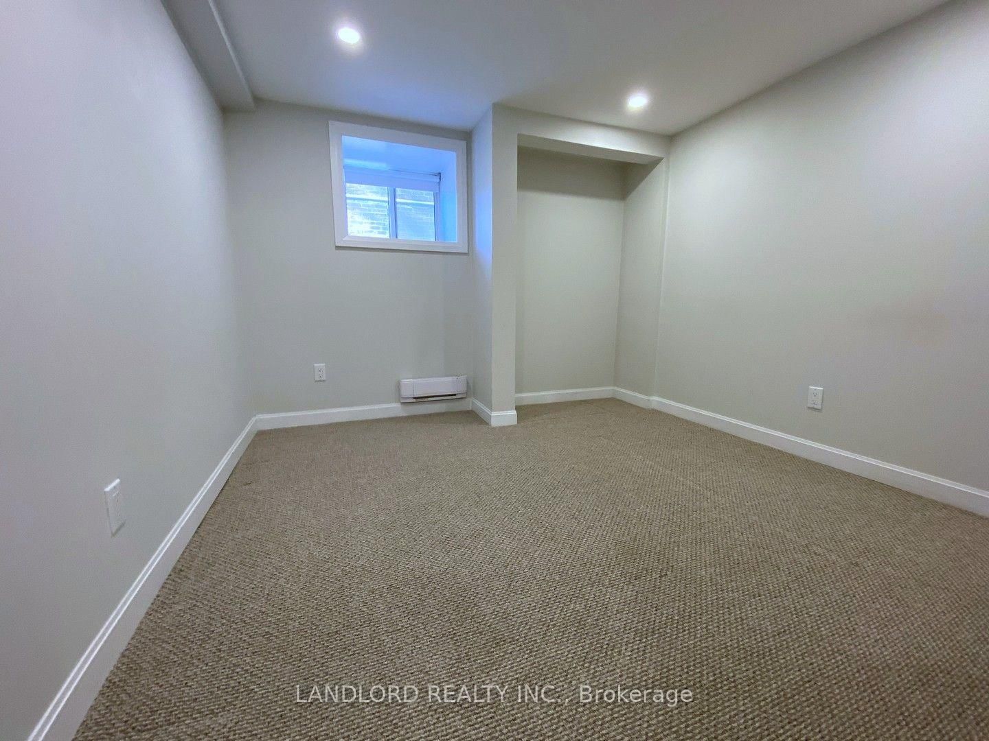 82 Parkway Avenue • Toronto, ON photo 34