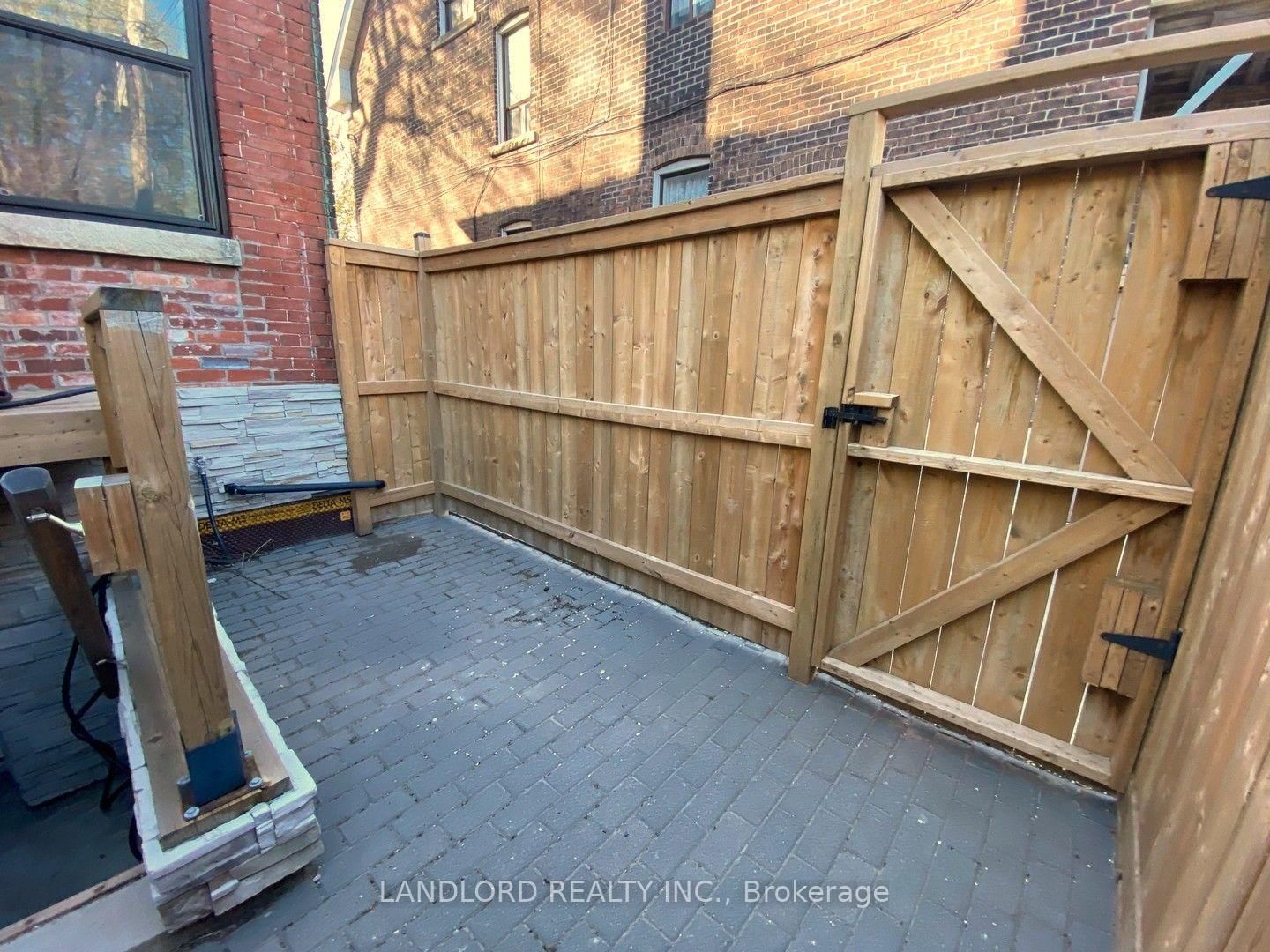 82 Parkway Avenue • Toronto, ON photo 36