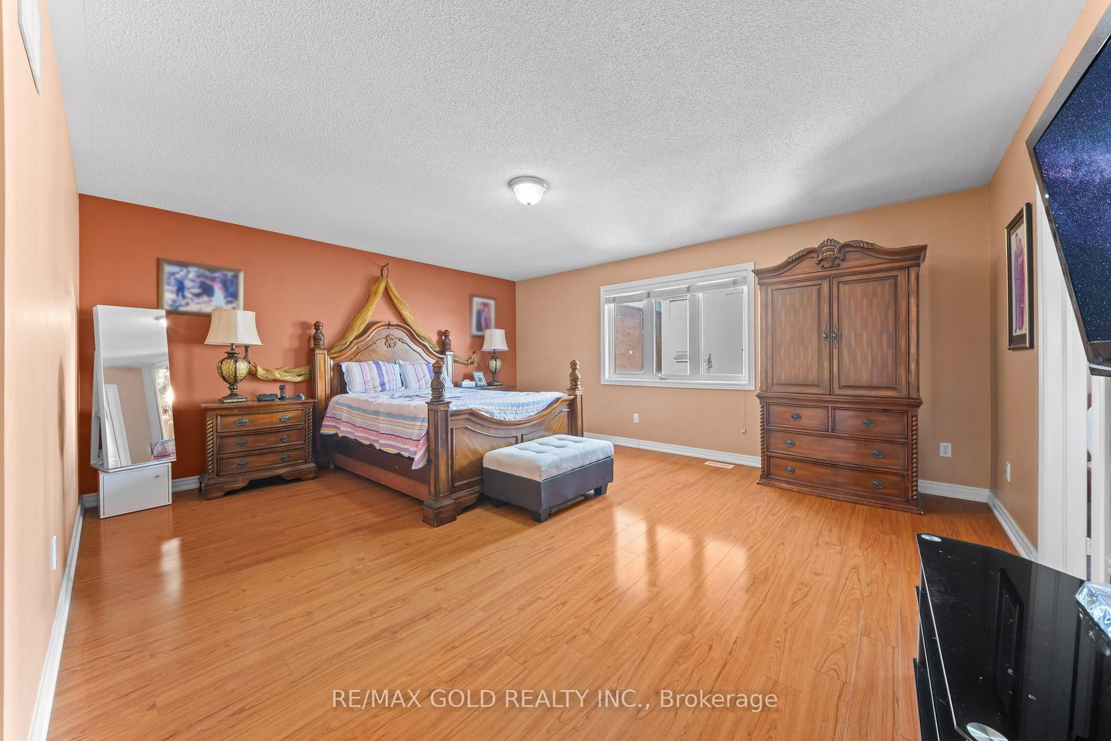 19 Attview Crescent • Brampton, ON photo 13