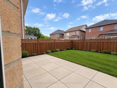 12 Fountainview Brampton,ON L6S 6K4 — Photo 16