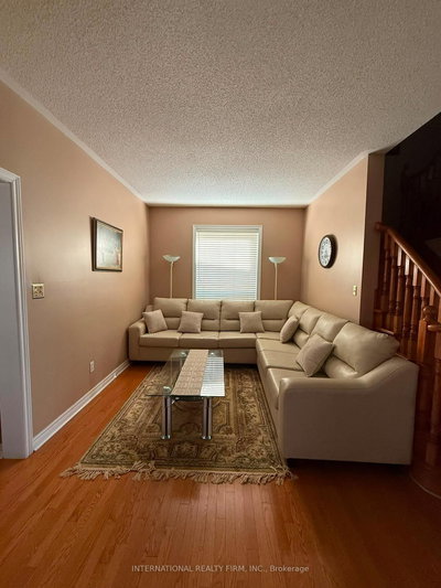 12 Fountainview Brampton,ON L6S 6K4 — Photo 3
