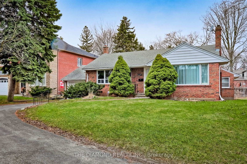 4670 Dundas Street W