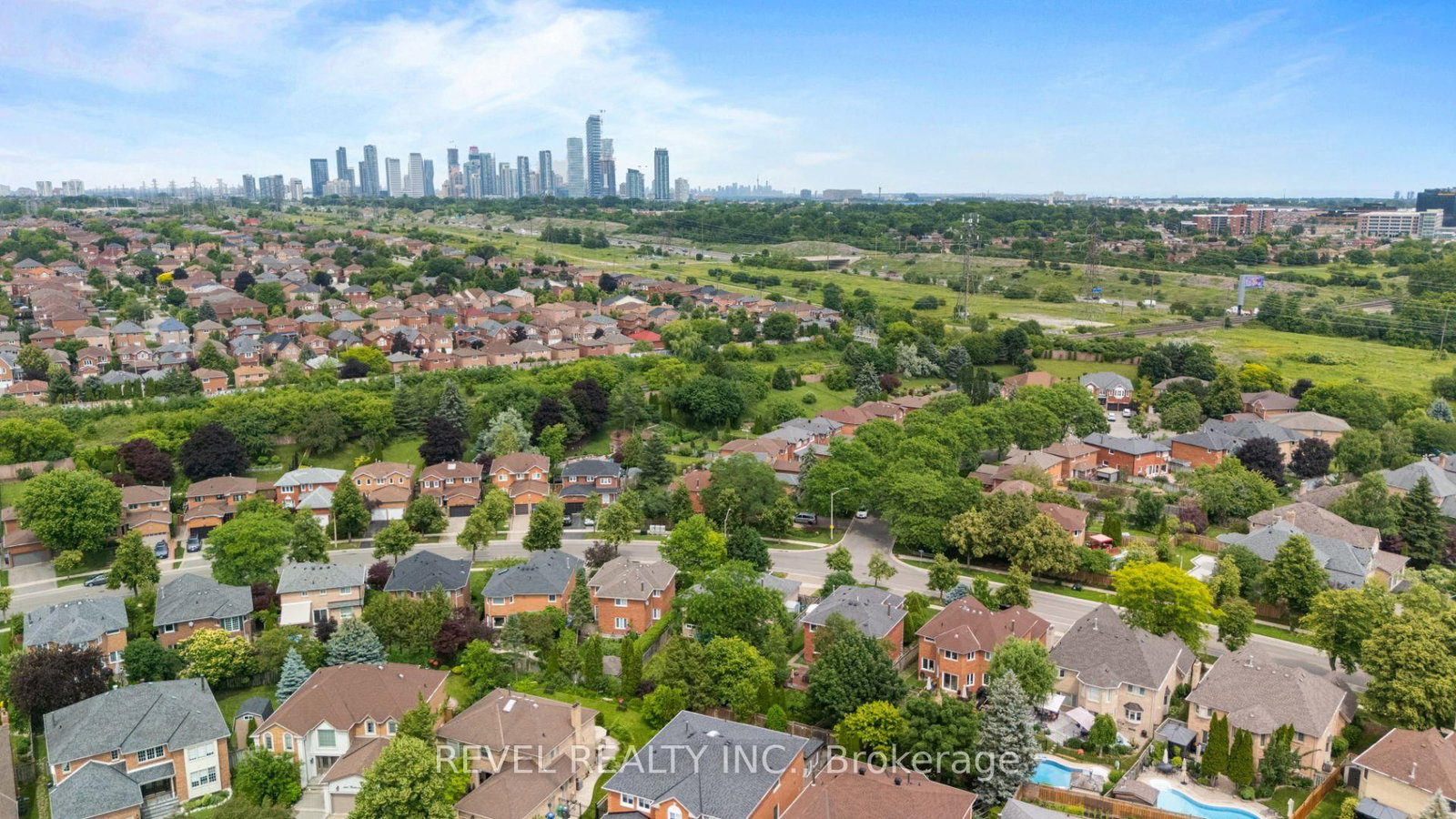 4315 Credit Pointe Drive • Mississauga, ON photo 37