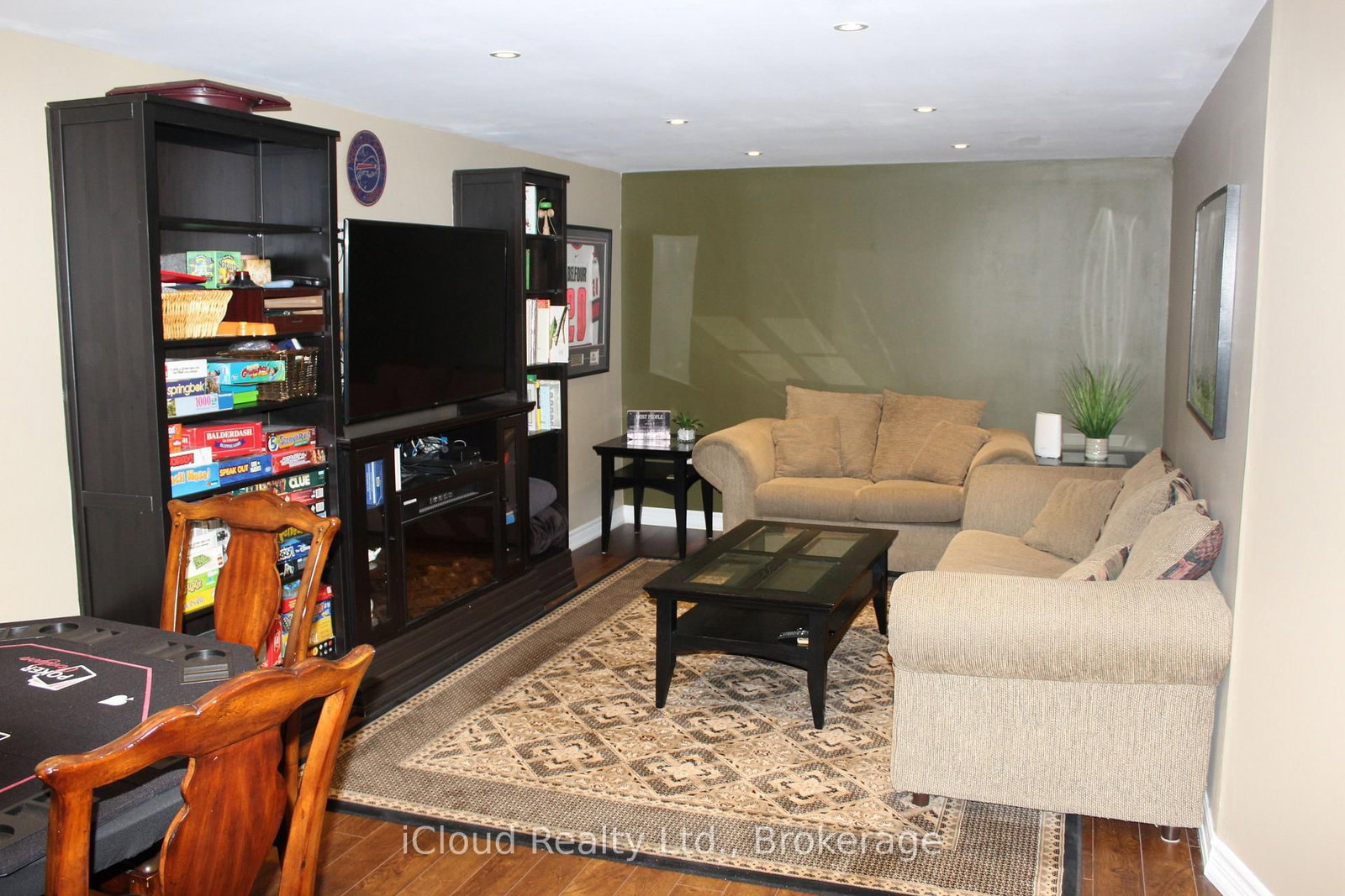 679 Harrison Road • Milton, ON photo 15