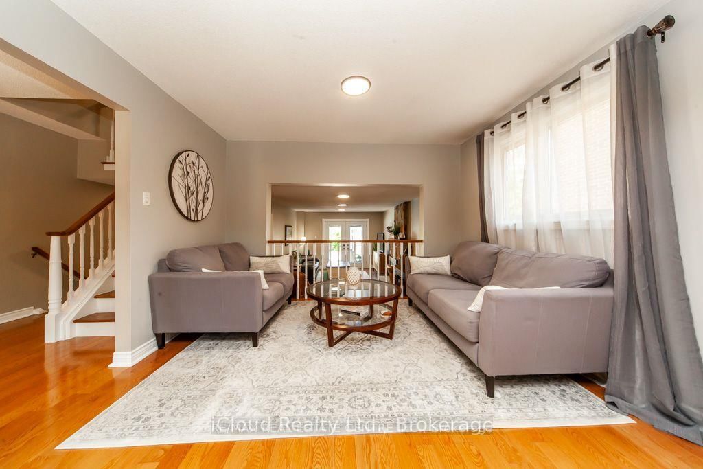 679 Harrison Road • Milton, ON photo 3
