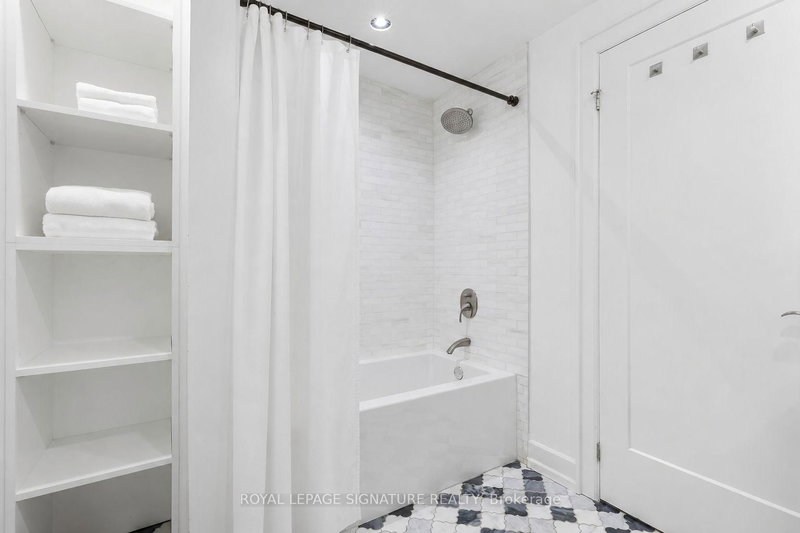 3035 Saracen Mississauga,ON L5N 3G9 — Photo 31