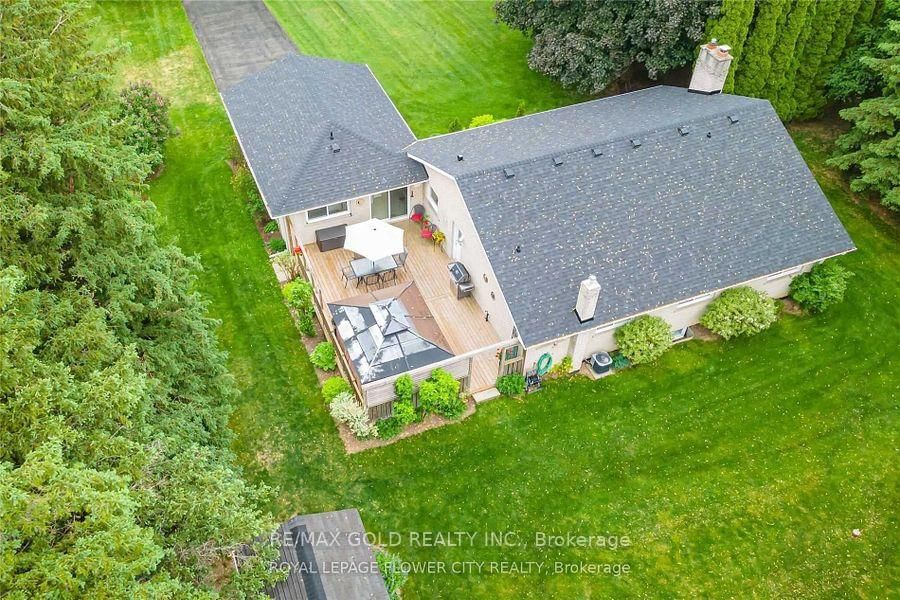 12471 Fifth Side Road • Halton Hills, ON photo 11