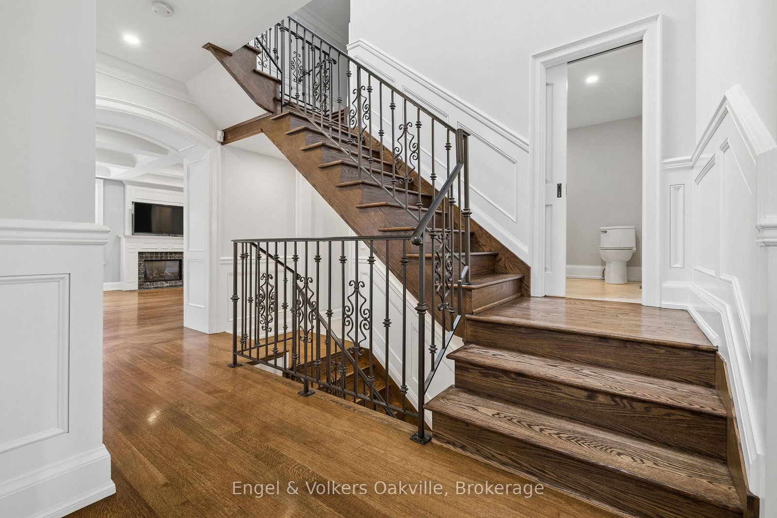 1182 Streambank Drive • Mississauga, ON photo 10
