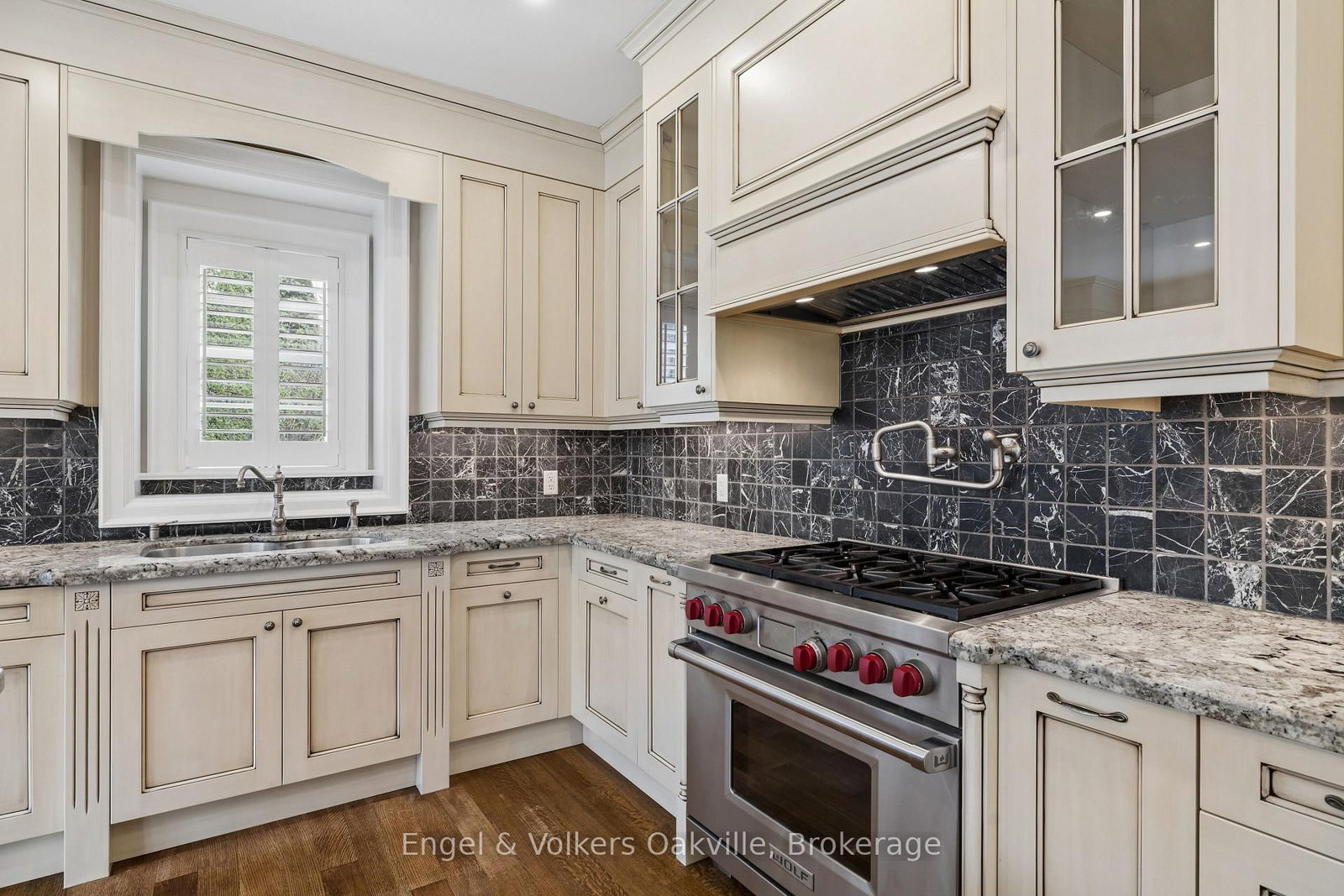 1182 Streambank Drive • Mississauga, ON photo 20