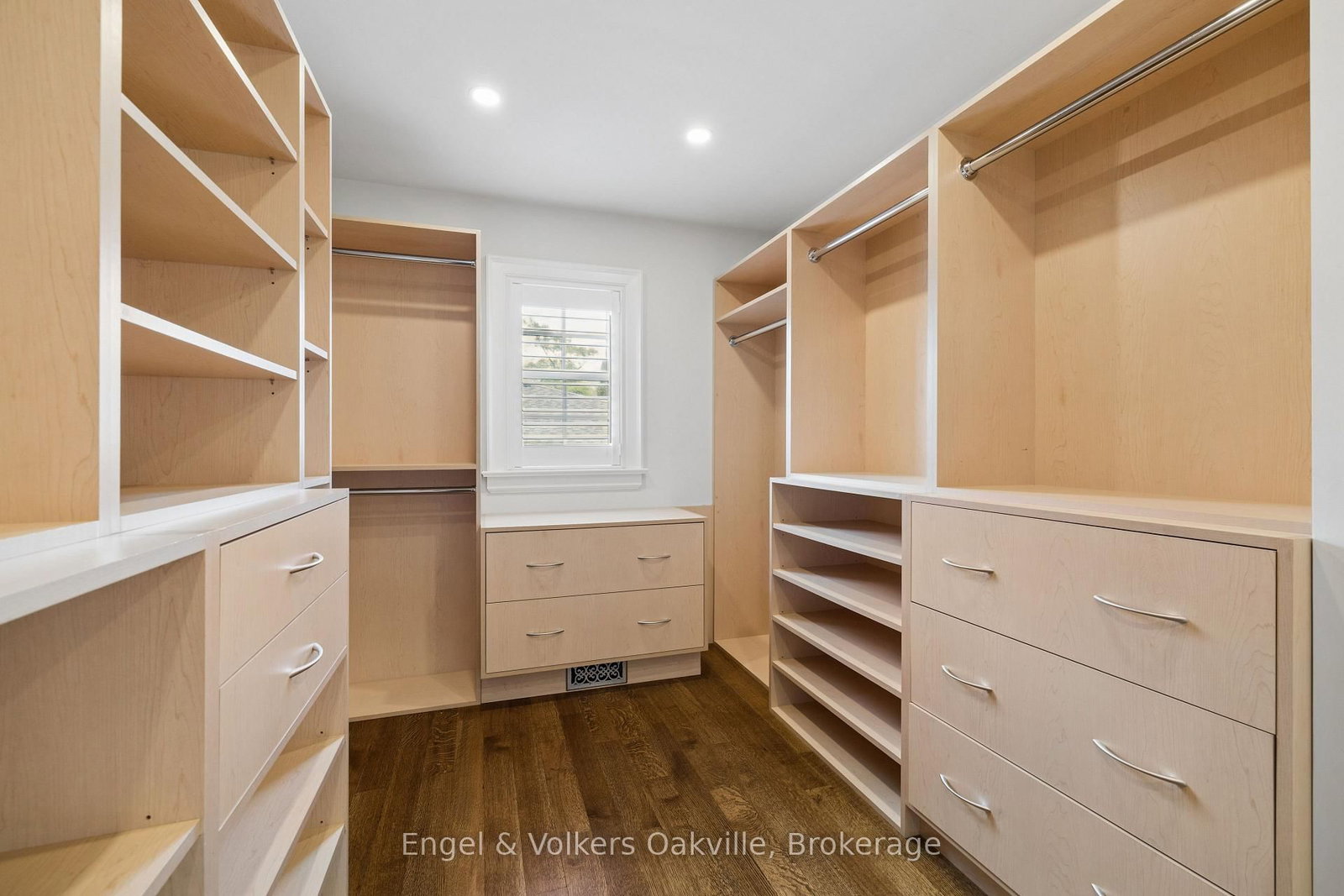 1182 Streambank Drive • Mississauga, ON photo 29