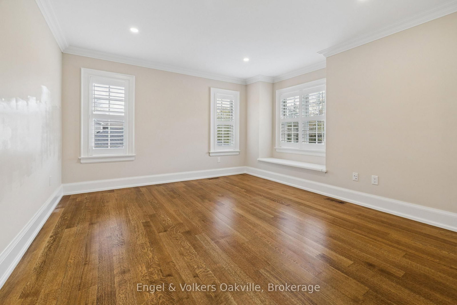 1182 Streambank Drive • Mississauga, ON photo 32