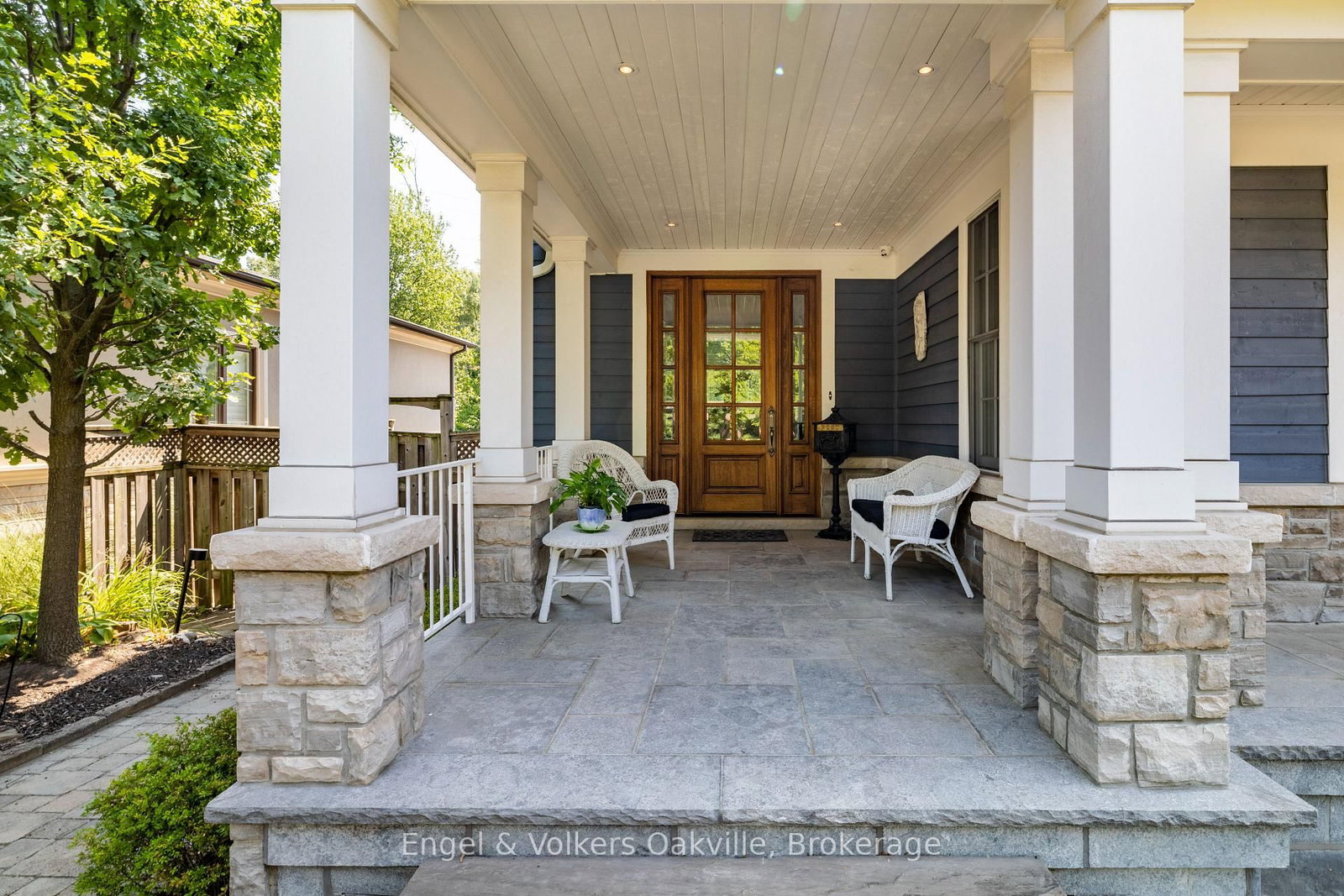 1182 Streambank Drive • Mississauga, ON photo 6