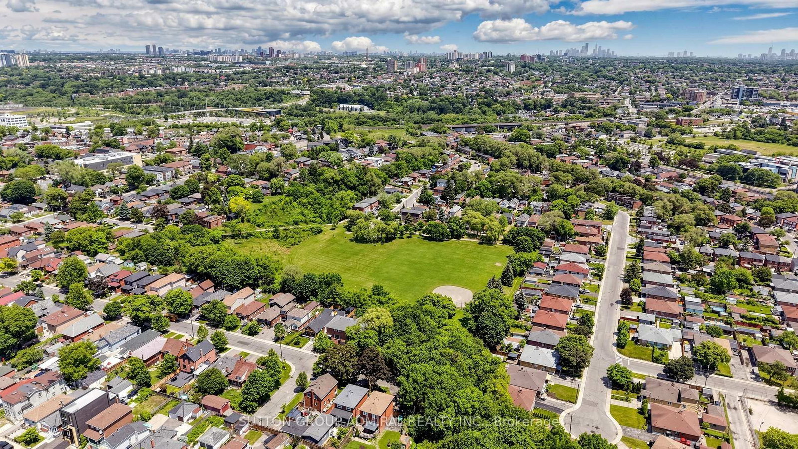 75 Rockcliffe Boulevard • Toronto, ON photo 47