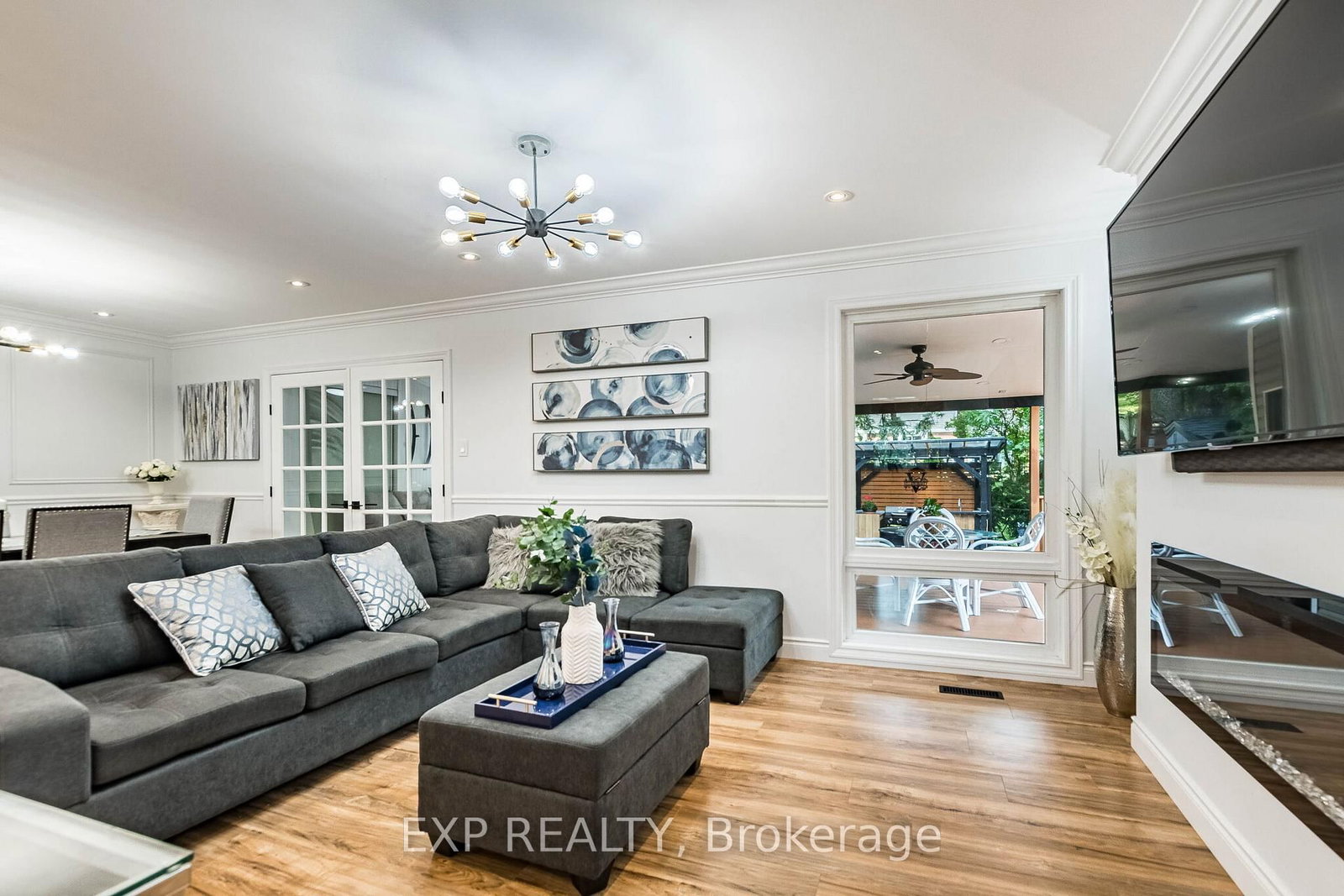 6073 Featherhead Crescent • Mississauga, ON photo 12