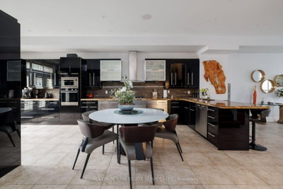 120 Bronte Road • #7 • Oakville, ON photo 5