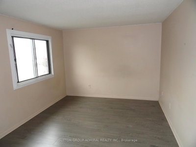 228 Royal Salisbury Way • Brampton, ON photo 5