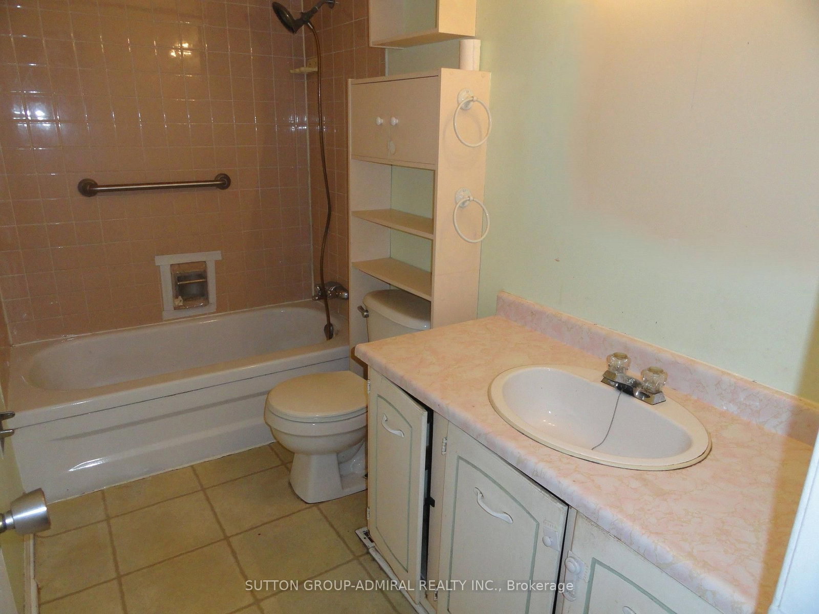 228 Royal Salisbury Way • Brampton, ON photo 8