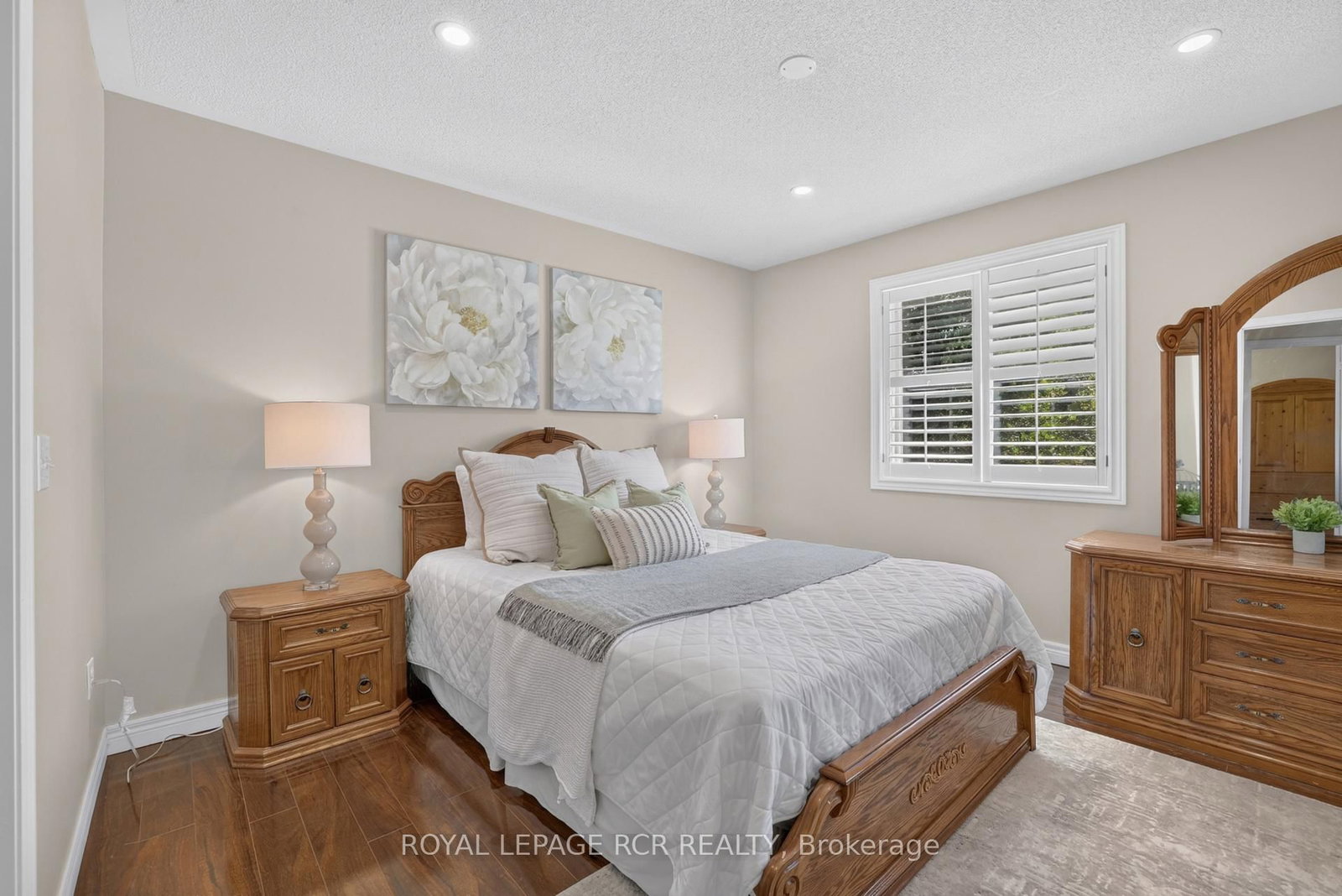 94 Atwood Avenue • Halton Hills, ON photo 11