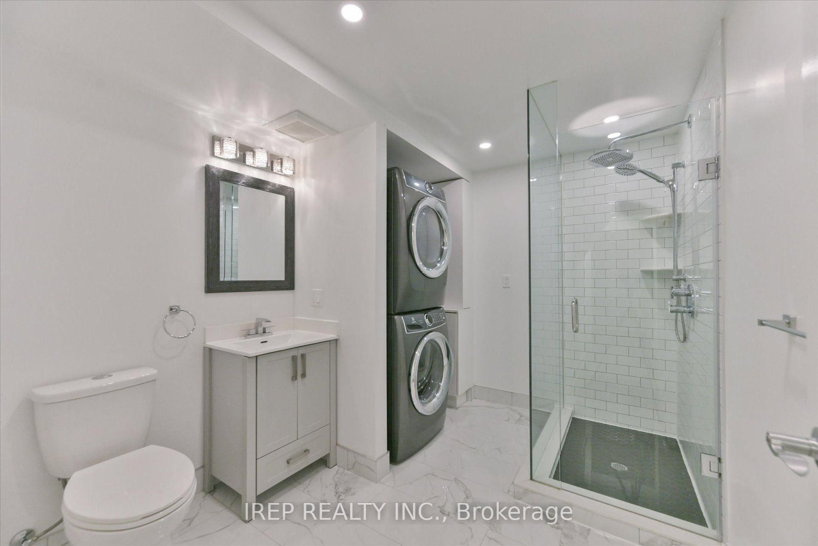 1055 Shawnmarr Road • #43 • Mississauga, ON photo 38