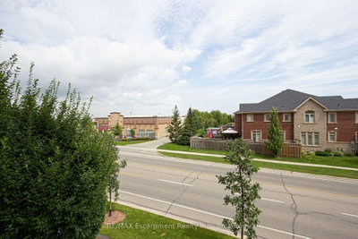 2470 Prince Michael Oakville,ON L6H 0G9 — Photo 18