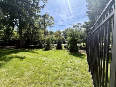 1654 Birchwood Drive • Mississauga, ON photo 9