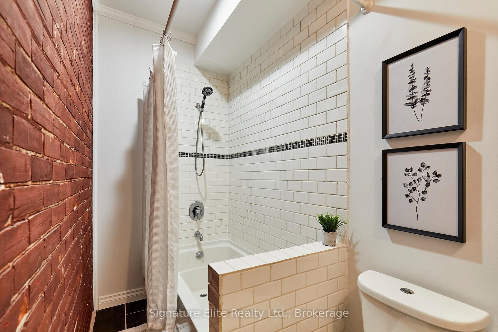 340 Pacific Avenue • Toronto, ON photo 14