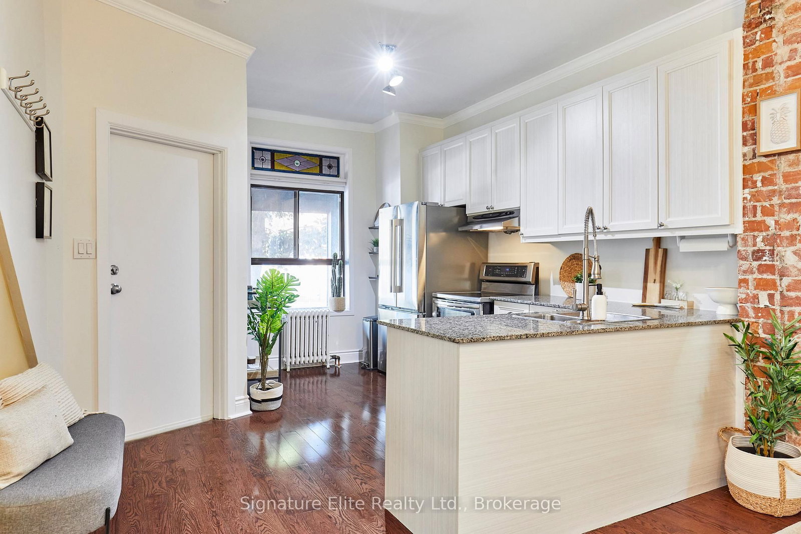 340 Pacific Avenue • Toronto, ON photo 5