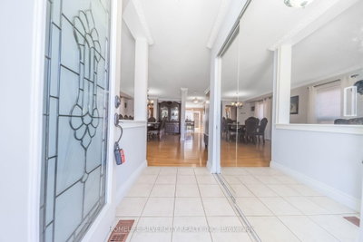 30 Fairhill Avenue • Brampton, ON photo 3
