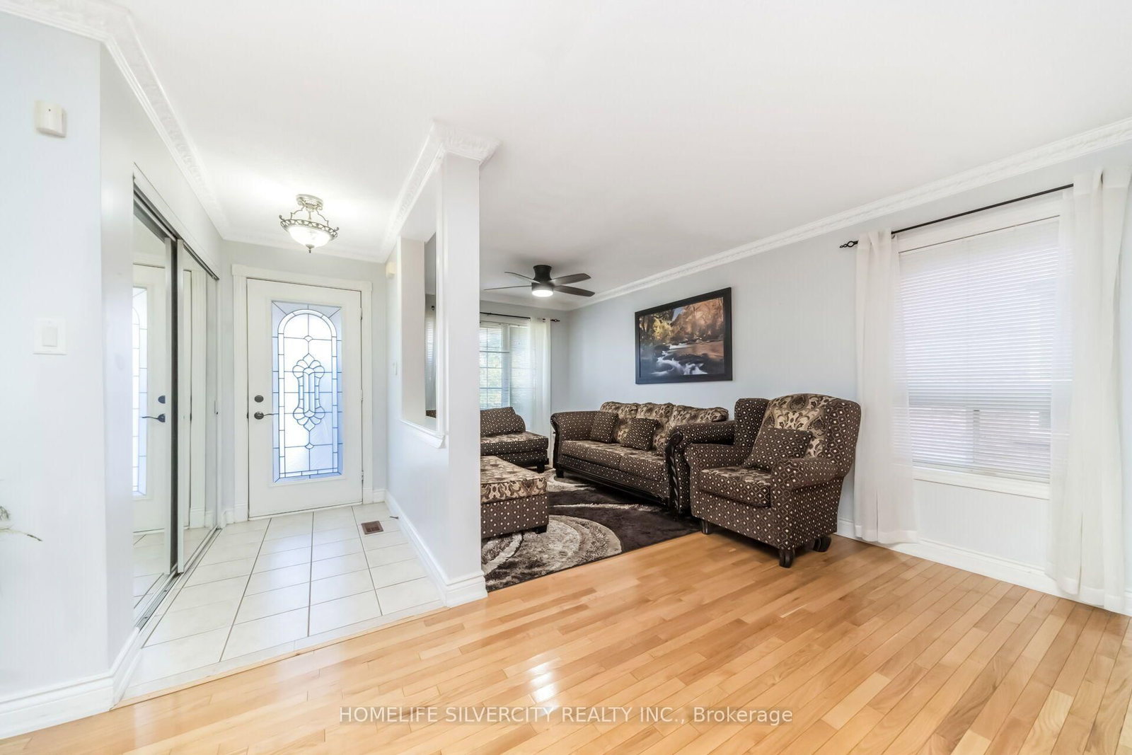30 Fairhill Avenue • Brampton, ON photo 4