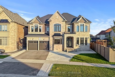 5 Anatolia Brampton,ON L6P 4L3 — Photo 1