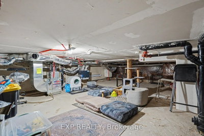 3425 Ridgeway Mississauga,ON L5L 0B9 — Photo 22