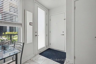 3425 Ridgeway Drive • #3 • Mississauga, ON photo 3