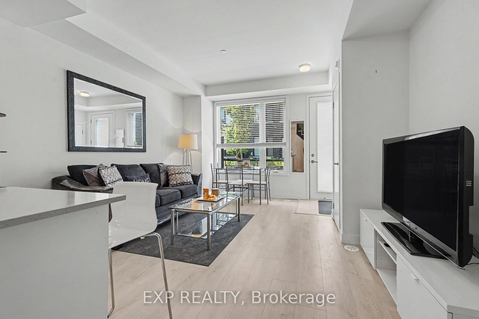 3425 Ridgeway Drive • #3 • Mississauga, ON photo 5