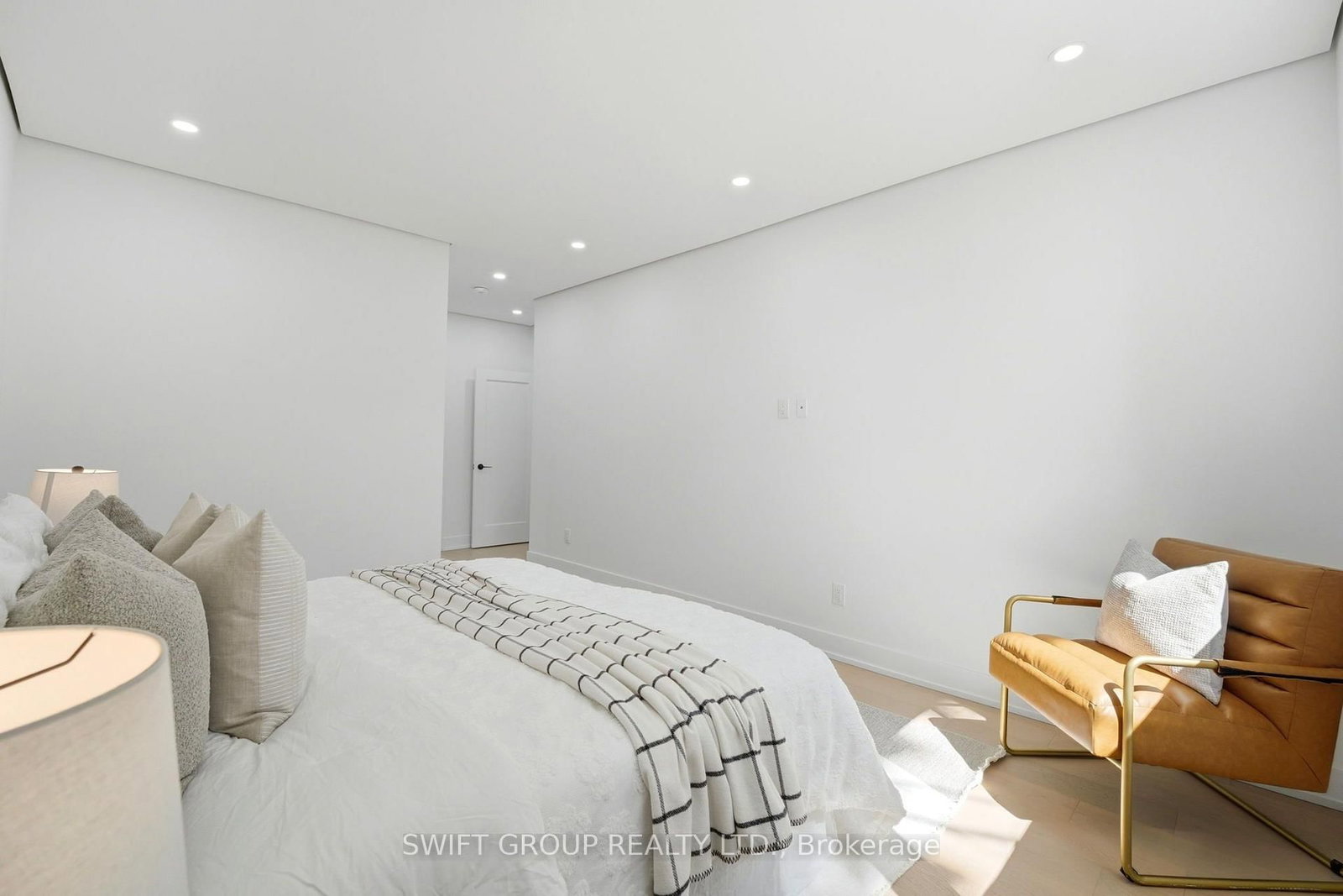 20 Boylen Street • Toronto, ON photo 19