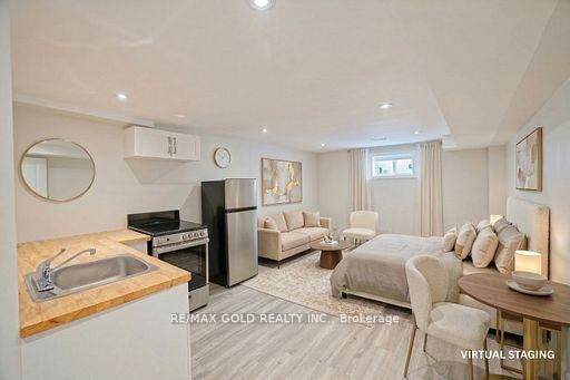 Studio Bsmt - 130 Duncanwoods Drive